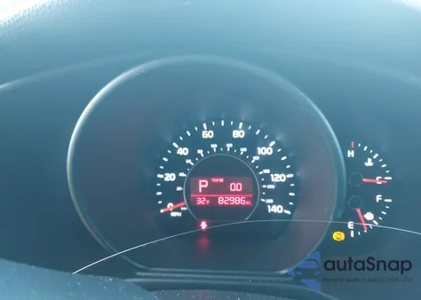 2018 Kia Soul z USA, uszkodzony, nr VIN KNDJN2A22J7907990